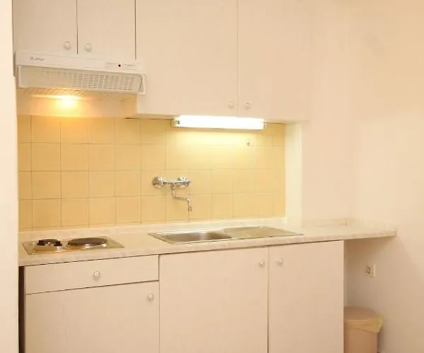 6857c Apartament
